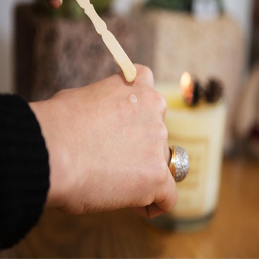 Applicable jade fragrant candle