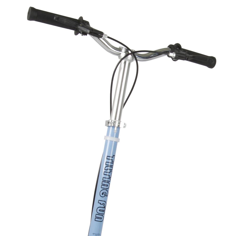 TRICYCLE KICK SCOOTER 8+