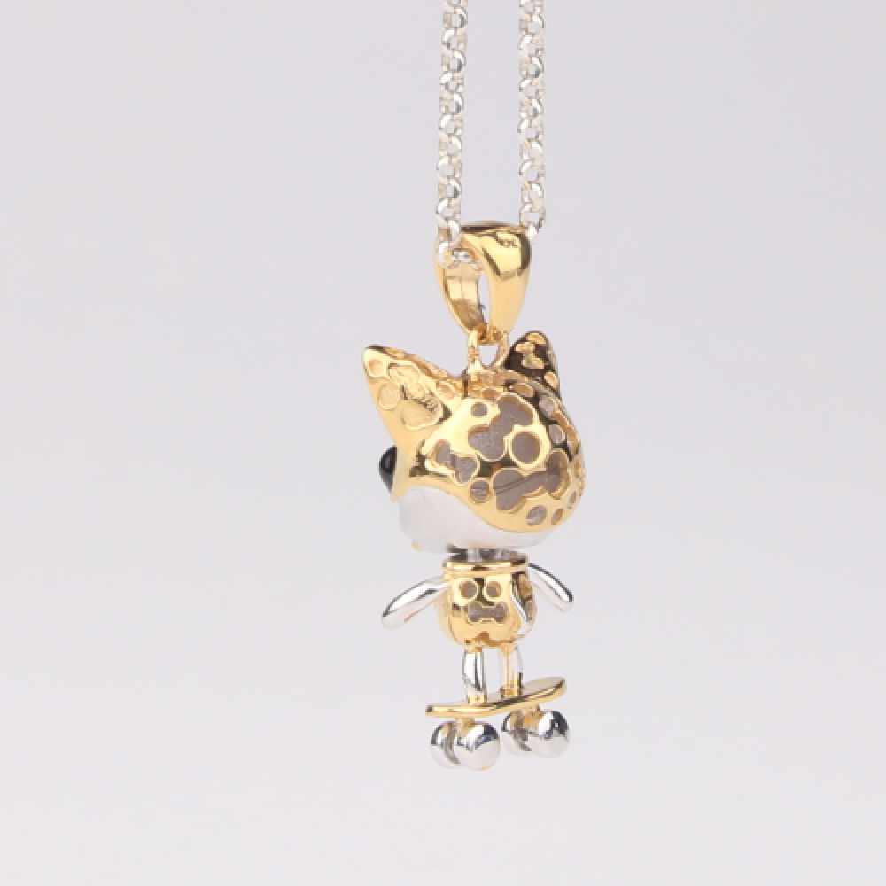 Skateboarding Chihuahua pendant