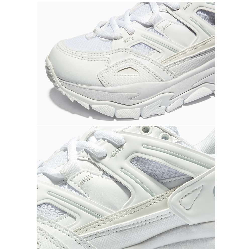 AKIIICLASSIC RUMBLE fashion people