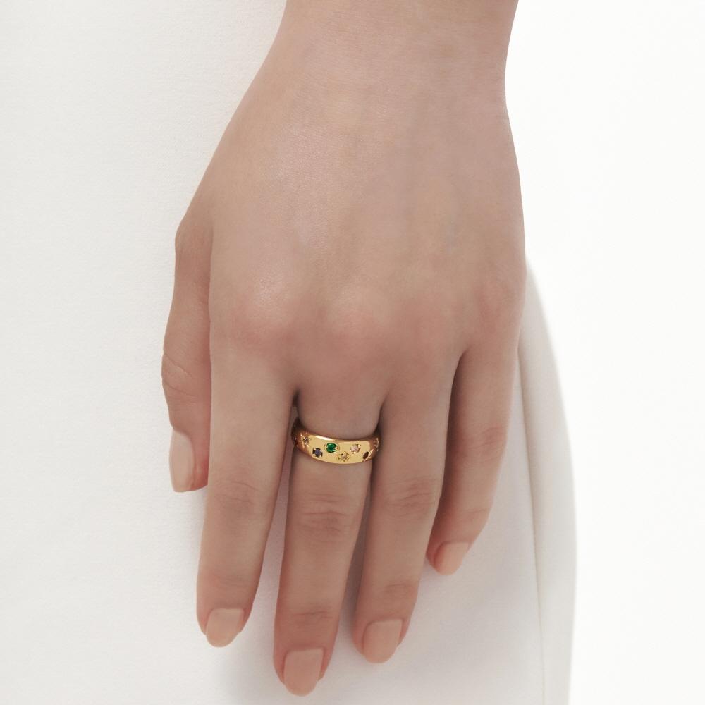 Cosmic Multi Stars Ring