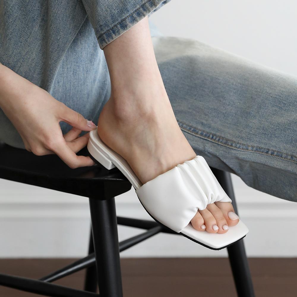 Belir Wrinkle Mule Sandals (2/5cm)